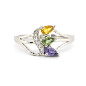 Серебряное кольцо 925 пробы 3,9 гр. со шри-ланкийскими голубыми сапфирами класса AAA и топазами из США 2,34 карат Серебряное кольцо 925 пробы 3,9 гр. со шри-ланкийскими голубыми сапфирами класса AAA и топазами из США 2,34 карат
