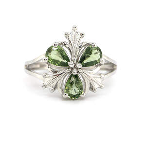 Серебряная подвеска 925 пробы 7,58 гр. с бразильским аметистом Rose de France и топазами из США 12,14 карат Серебряная подвеска 925 пробы 7,58 гр. с бразильским аметистом Rose de France и топазами из США 12,14 карат