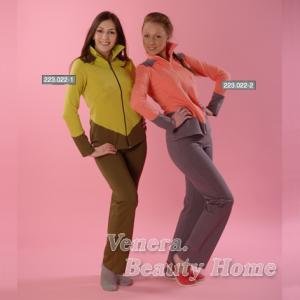 Костюм женский Костюм женский