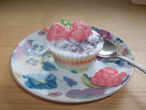 Мыло ручной работы №7 ПИРОЖНОЕ С МАЛИНКОЙ