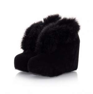Fashionable Warm Fur Pure Color Wedge Boots