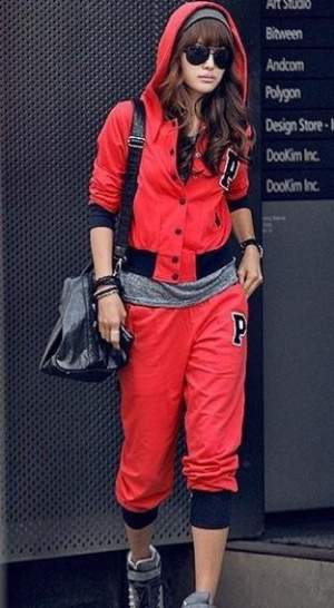 Hot Sale Letter Printed Hooded Cotton Tracksuit